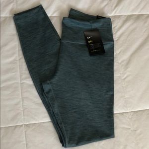 COPY - Nike leggings